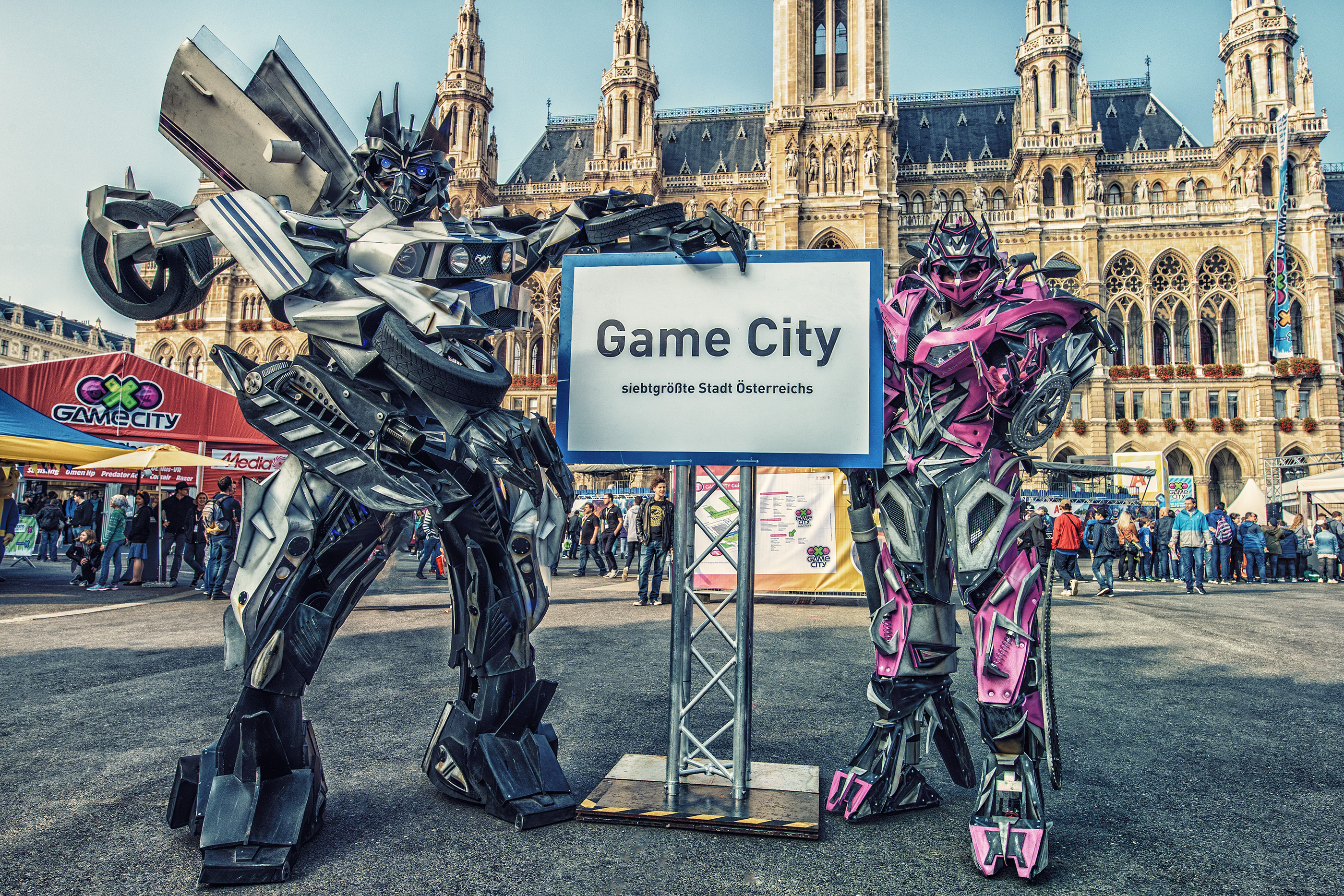 Pressebild Download (3 MB) GAME CITY